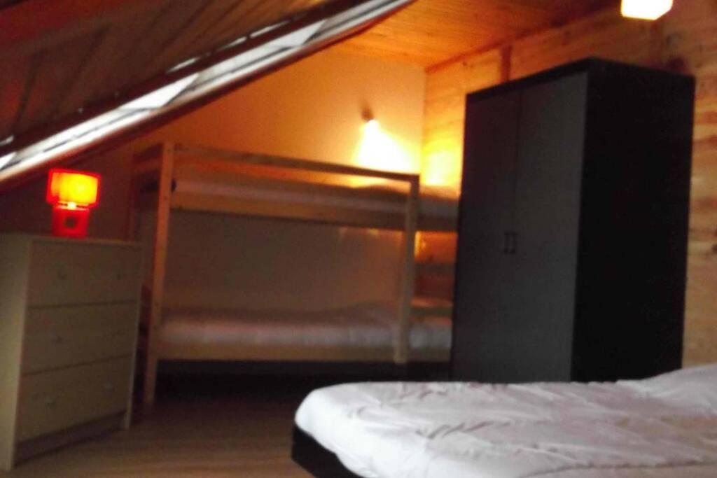 Chalet En Pleine Nature Pour 12 Personnes Besse-et-Saint-Anastaise Exterior foto